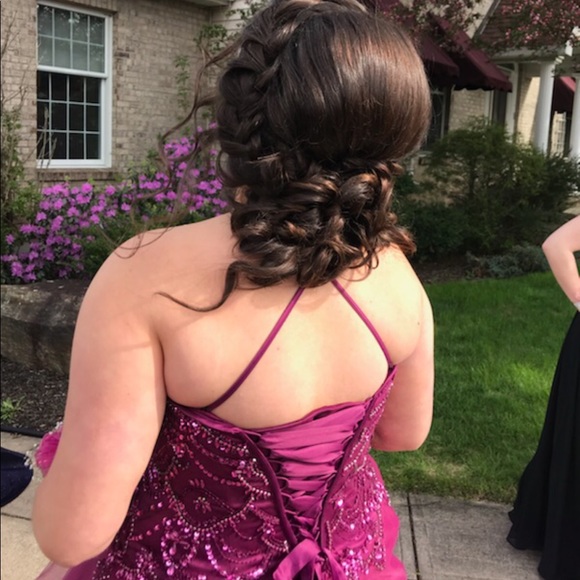 Prom Dress - Picture 3 of 5